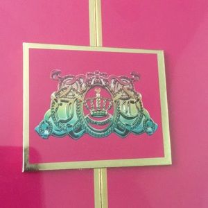 Meet your Posher, Yvette